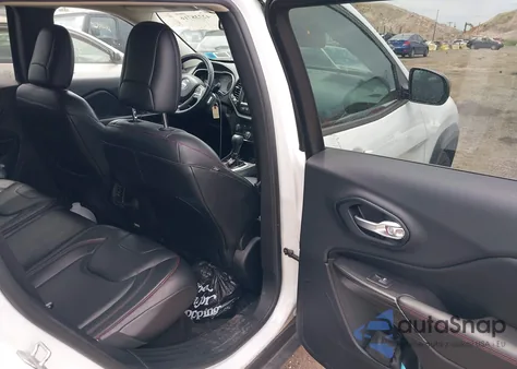 2014 Jeep Cherokee Trailhawk z USA, uszkodzony, nr VIN 1C4PJMBS5EW161434